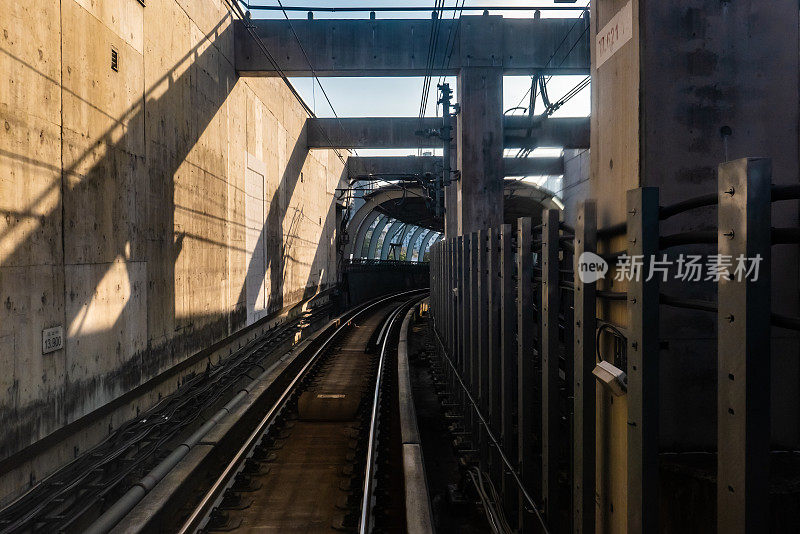 地铁铁路隧道