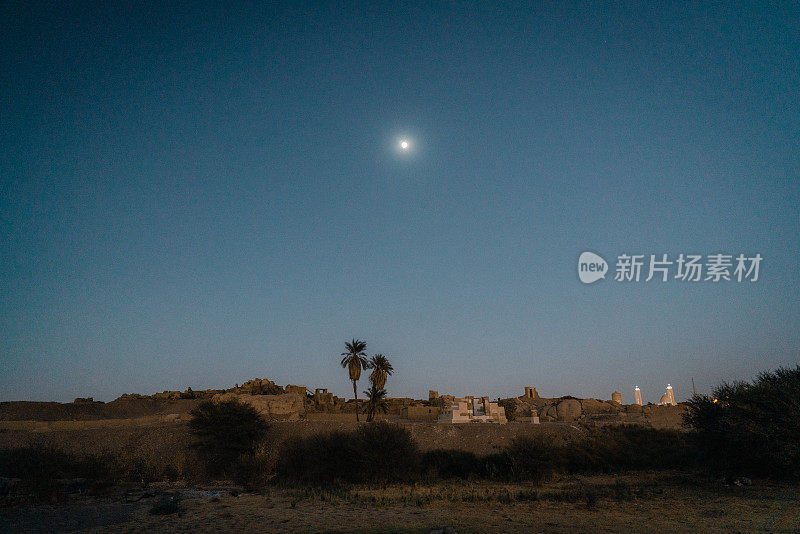 锡瓦绿洲夜景