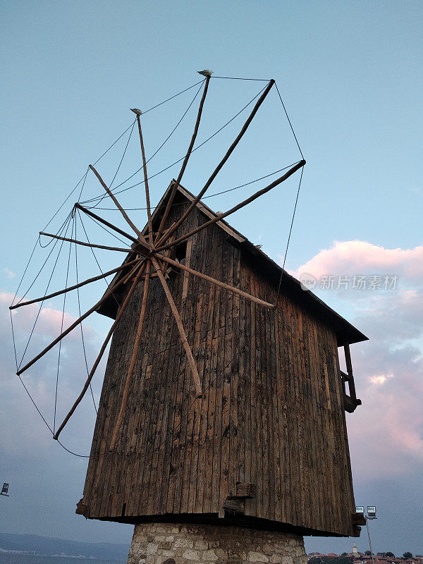保加利亚内塞巴尔的古风车