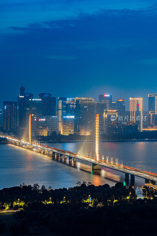 中国浙江杭州钱江新城夜景