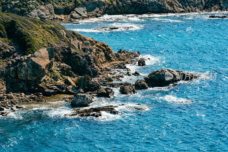 地中海的岩石海岸线