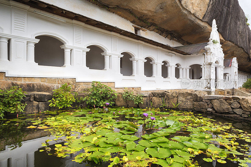 丹布拉石窟寺，斯里兰卡