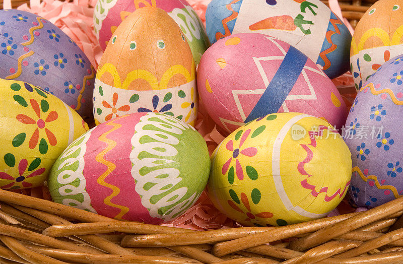 色彩斑斓的复活节彩蛋