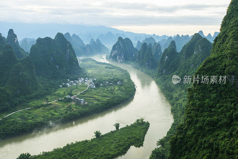 中国桂林梅西尔山景