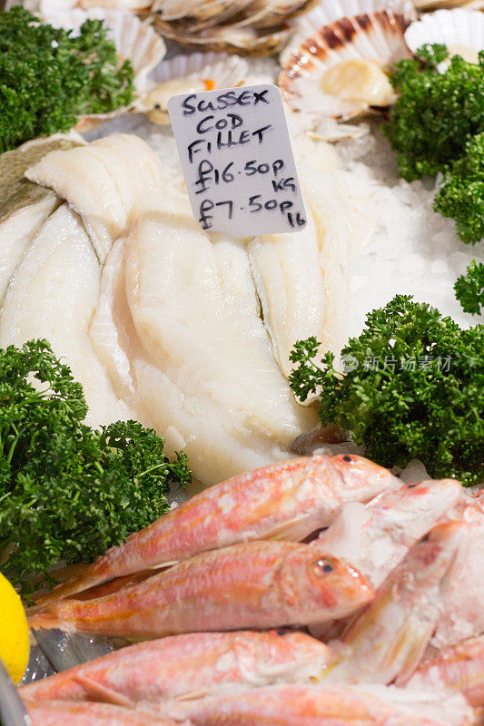 伦敦博罗市场的鲻鱼