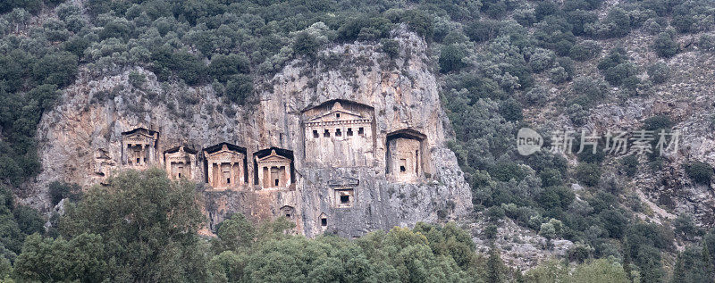 利西亚石刻墓在Dalyan，土耳其