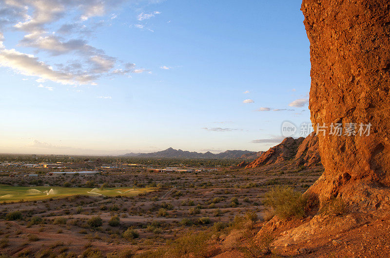 亚利桑那州沙漠红色岩石butes