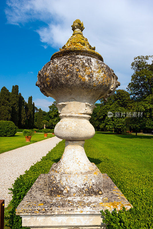 意大利范佐罗·特雷维索的埃莫别墅花园