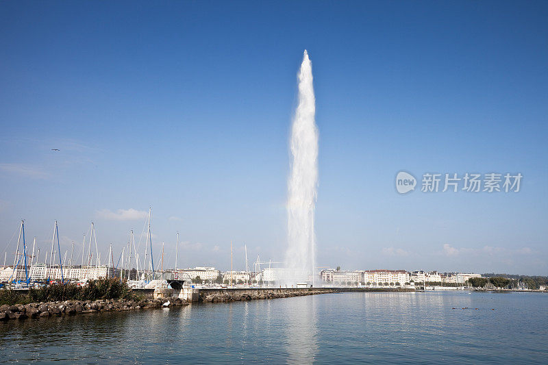 日内瓦地标喷泉和海滨