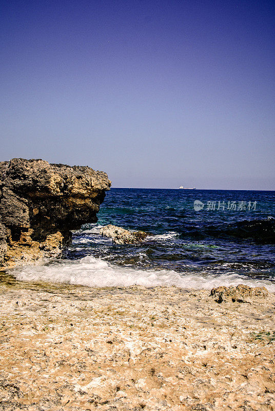 西西里岛的海岸线