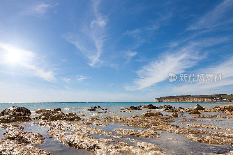 宁静的海景