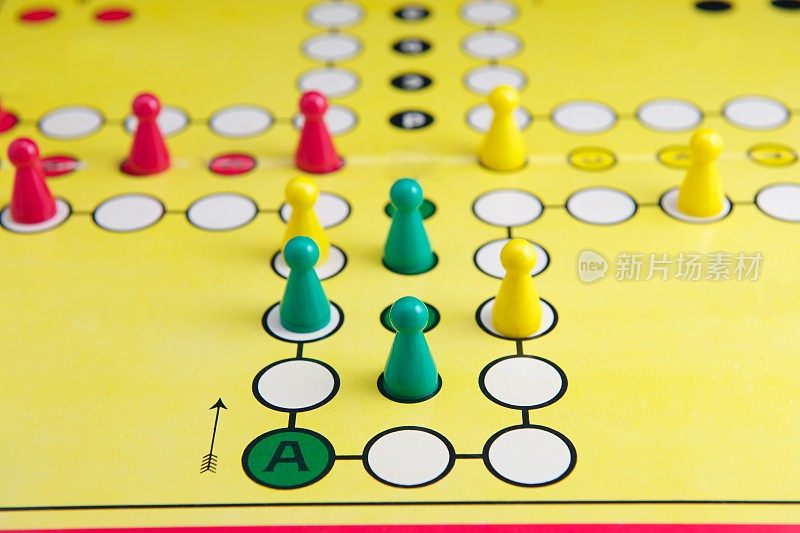 棋盘游戏