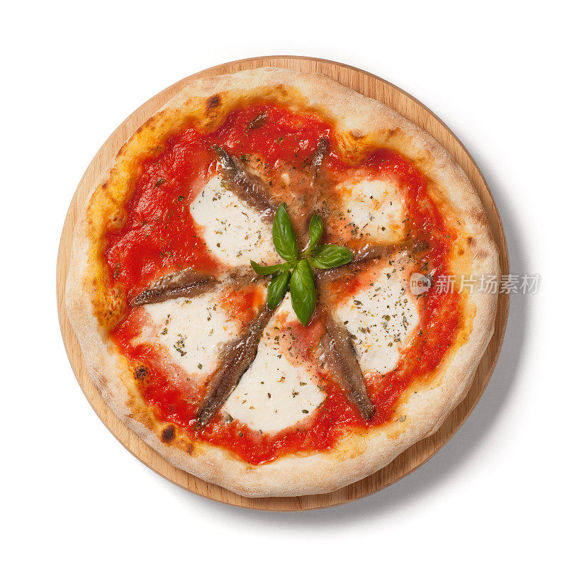 意大利纳波利塔纳披萨:马苏里拉，番茄，凤尾鱼，白色背景