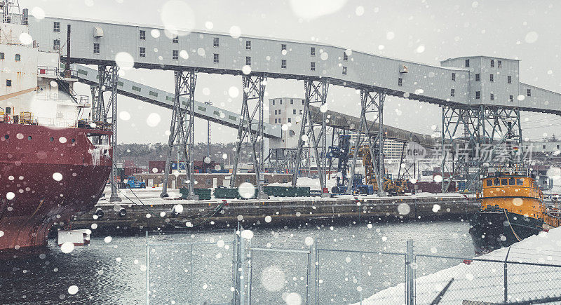 港口的冬天