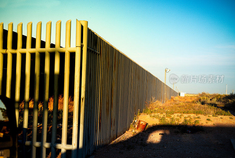 德克萨斯州和墨西哥边境的边境墙