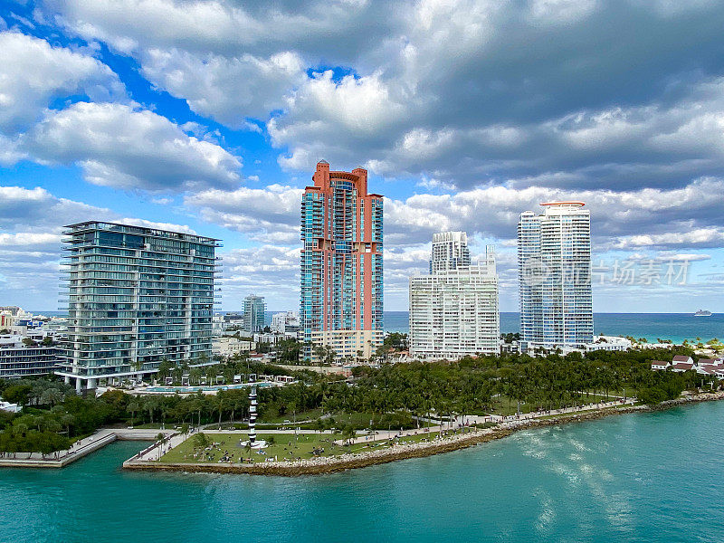 迈阿密海滨建筑和公园