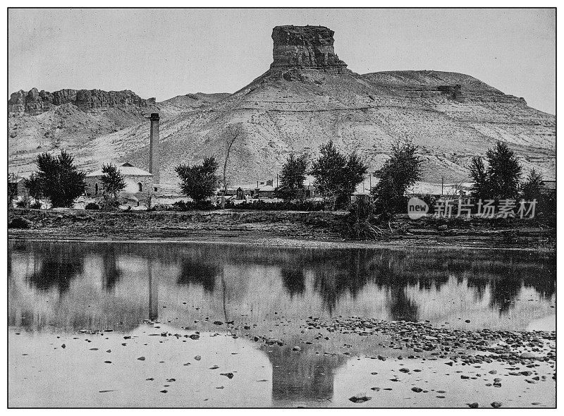 古色古香的黑白照片:怀俄明的绿河