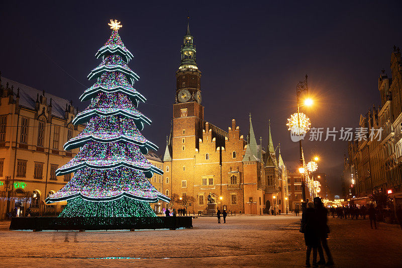波兰弗罗茨瓦夫的老城，圣诞树