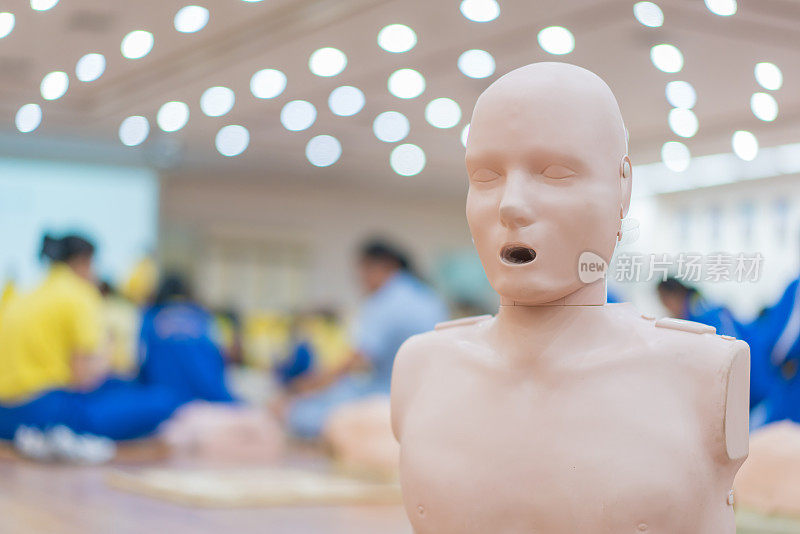 用于CPR医学课堂教学的模型假人