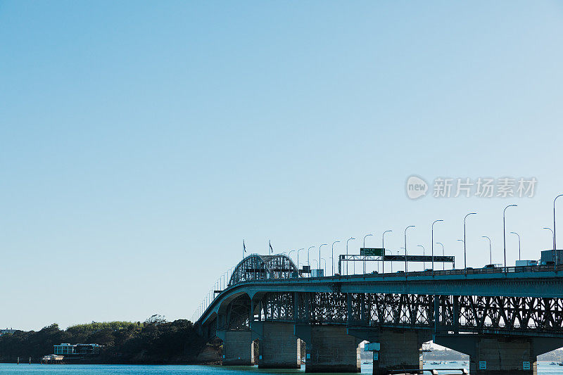 奥克兰海港大桥