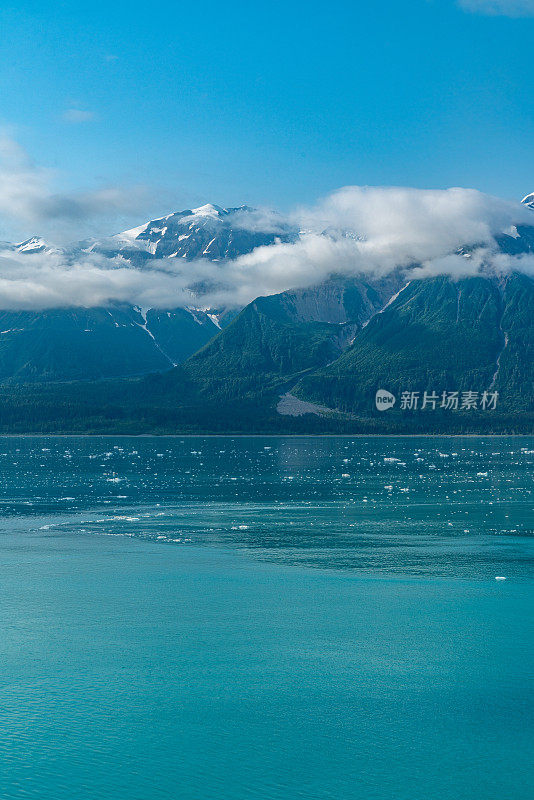 哈伯德冰川景观，阿拉斯加，美国