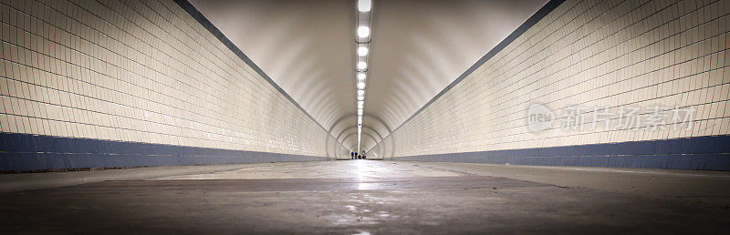 安特卫普斯海尔德河下的圣安娜地下隧道