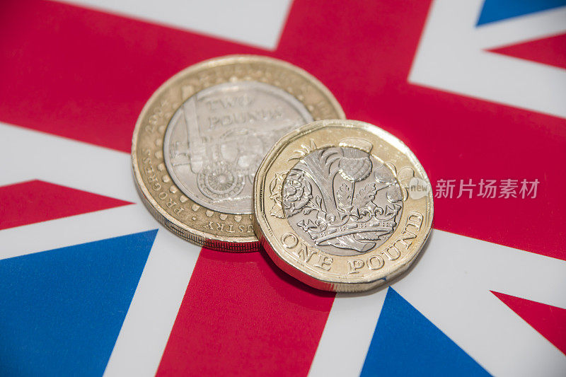 印有英国国旗的一英镑和两英镑硬币