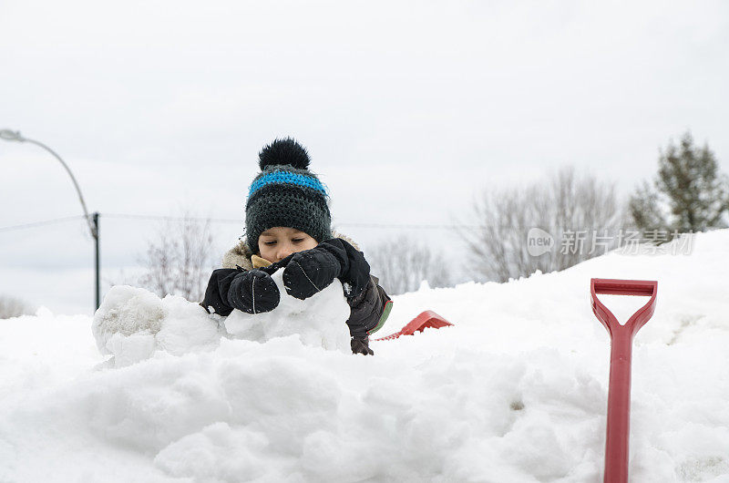 制作雪堡