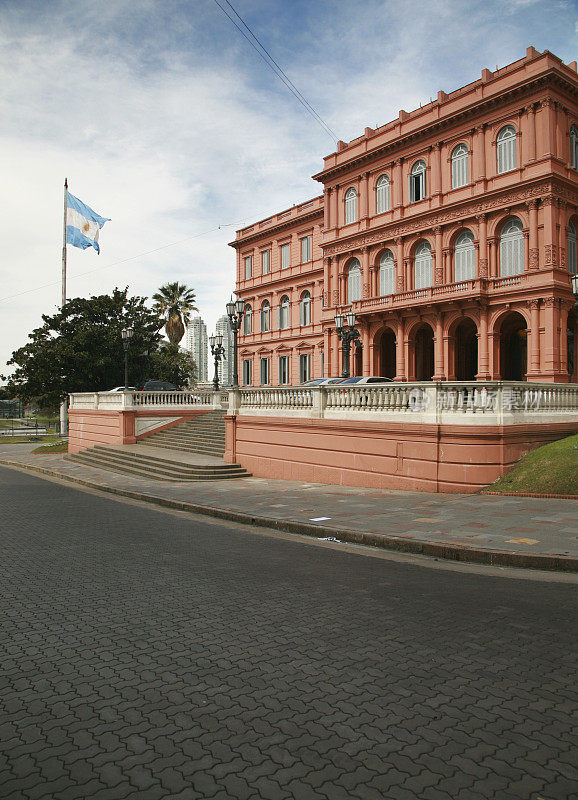 布宜诺斯艾利斯的粉色房子