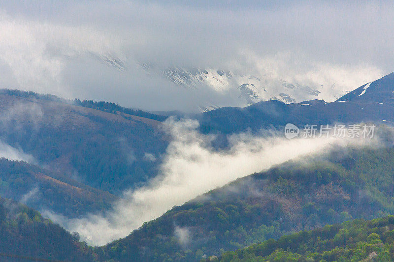 Mauntain层