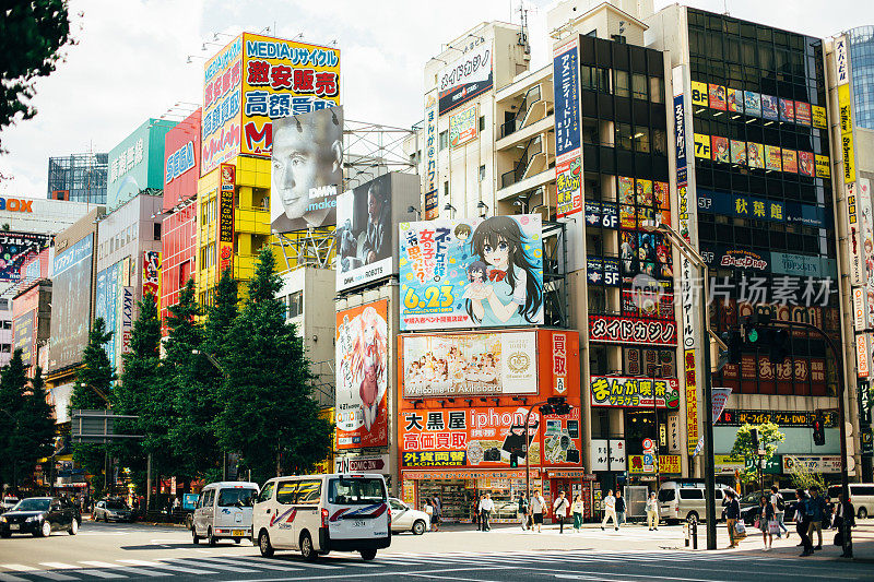 穿越日本秋叶原