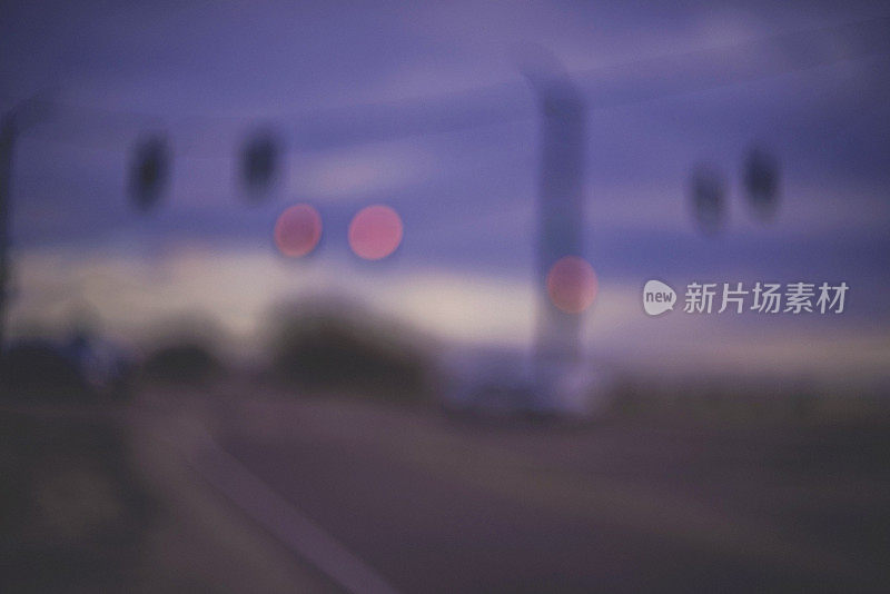 摘要风景背景有道路、车灯、交通灯