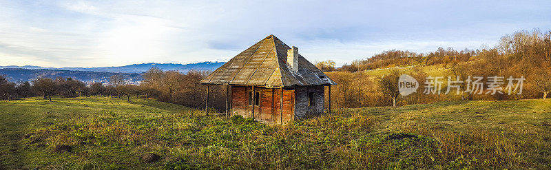 山腰小屋