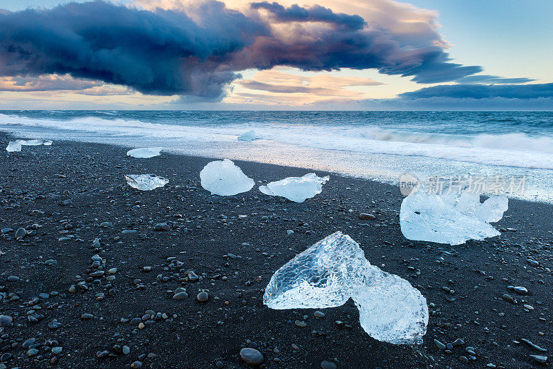 Jokulsarlon海滩冰泻湖，南冰岛，欧洲