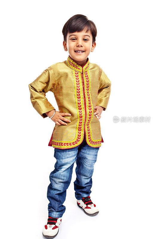 时尚的长休闲印度男孩孩子穿着传统夹克