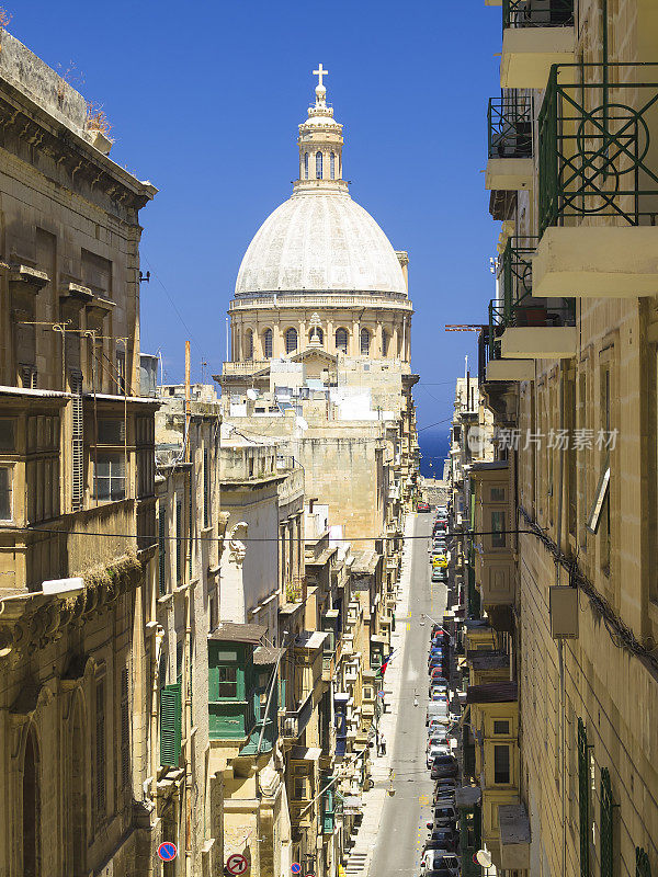 马耳他瓦莱塔传统街道俯视图