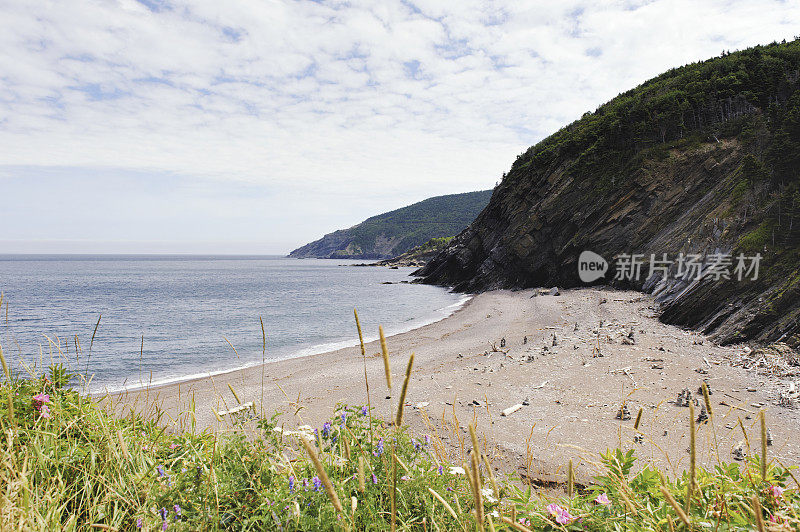 位于加拿大新斯科舍省布雷顿角岛的偏远海湾