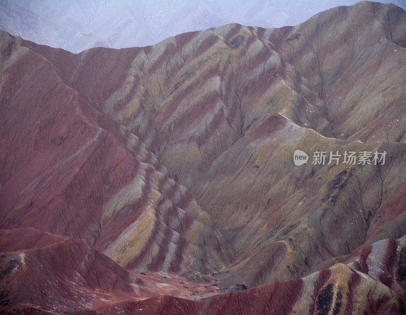 中国甘肃张掖丹霞地貌地质公园七彩山