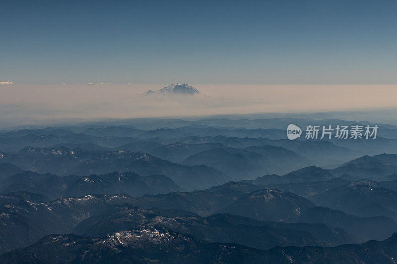 雷尼尔山