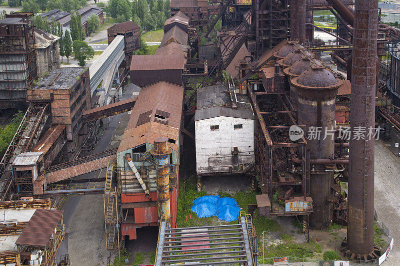 高角度看老工业钢铁厂