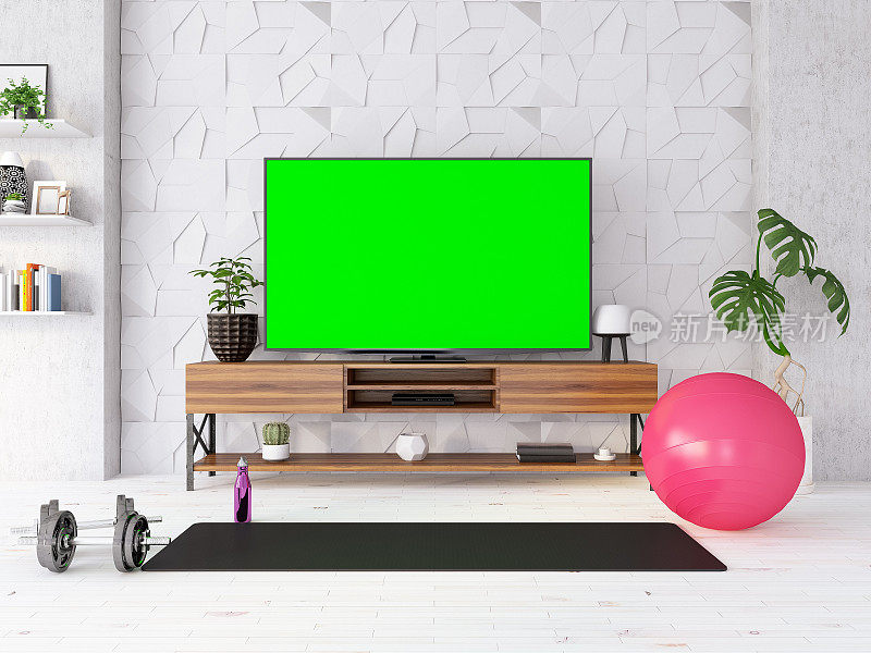 在家做瑜伽，看绿屏电视