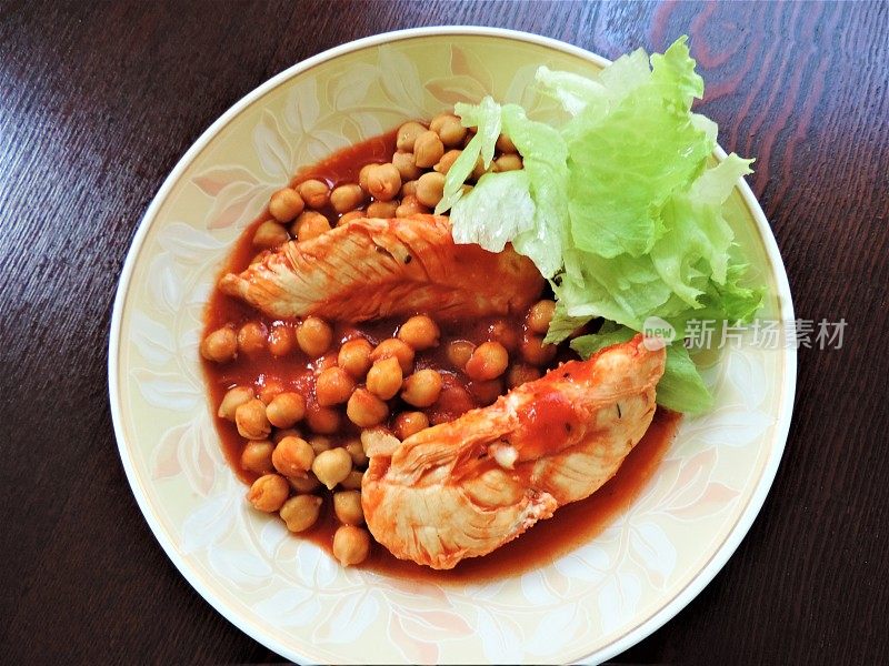 蕃茄汁鹰嘴豆鸡肉。自制的。