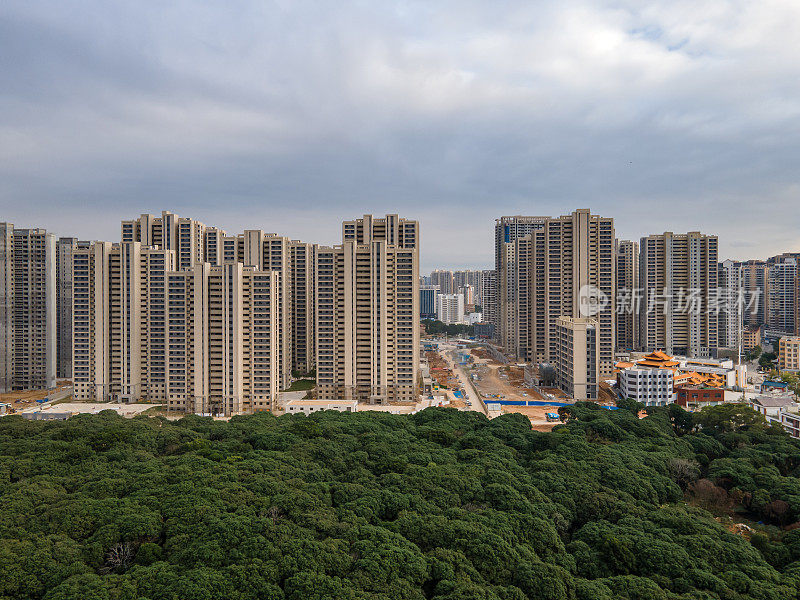 城市绿地建设中的城市建筑