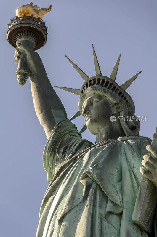 自由女神像，自由和民主的象征