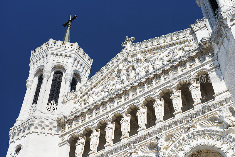 法国里昂的巴黎圣母院大教堂Fourvière