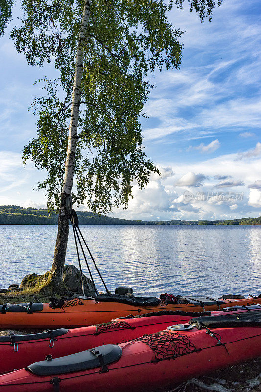 夏天在瑞典划皮划艇