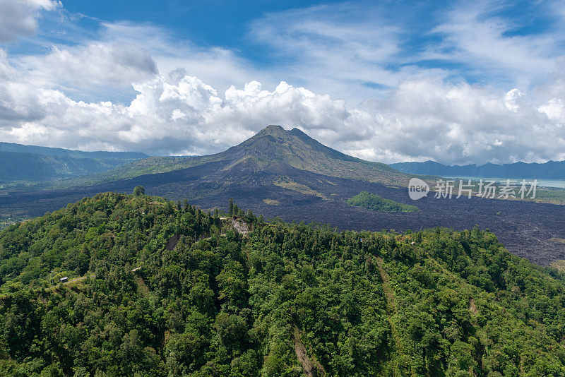 巴图尔山(金塔马尼)