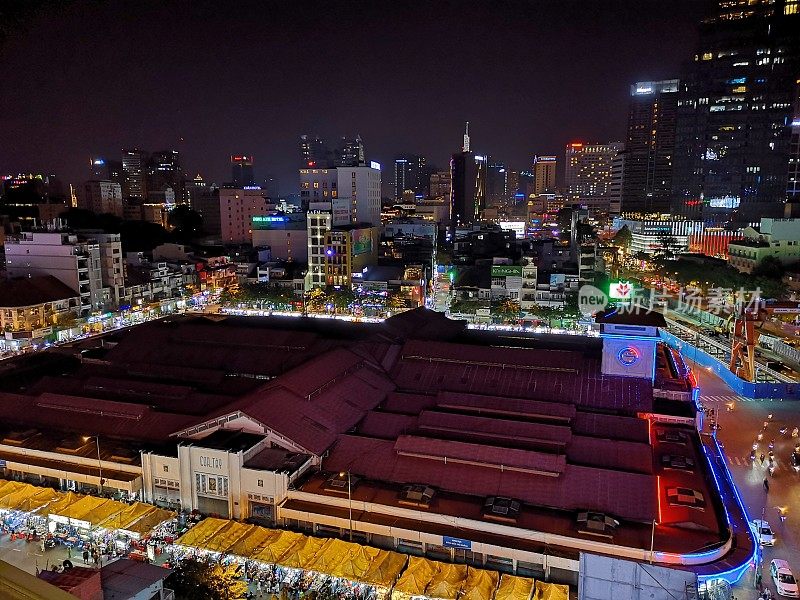 越南，本清市场和西贡的夜景