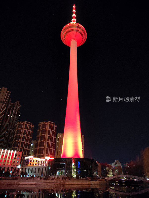 辽宁广播电视塔夜景，沈阳