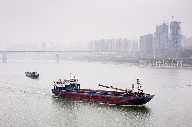 中国长江上的船